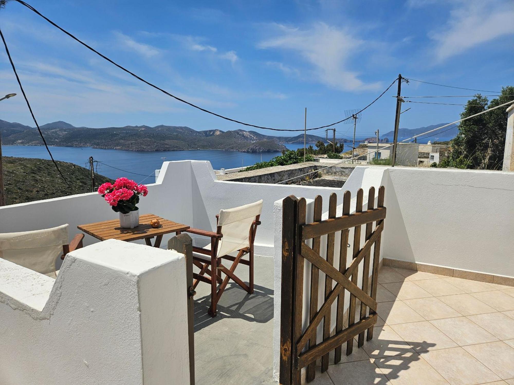 Trypiti Sea View Apartment Tripití Exterior foto
